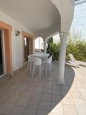 Cap Ras Villa Empuriabrava