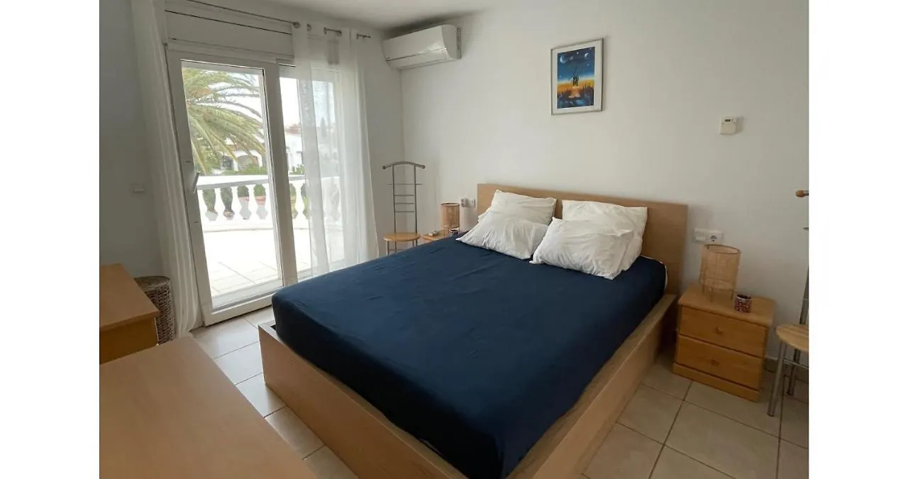Cap Ras Villa Empuriabrava Spain