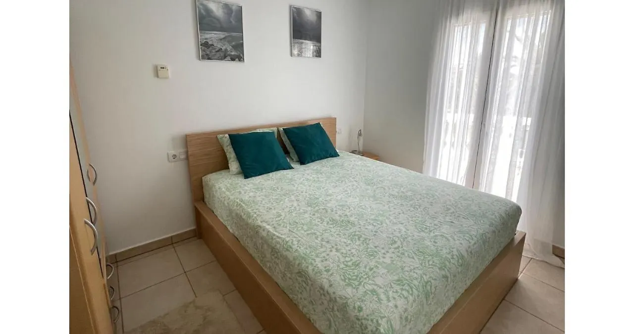 Cap Ras Villa Empuriabrava 0*,  Spain