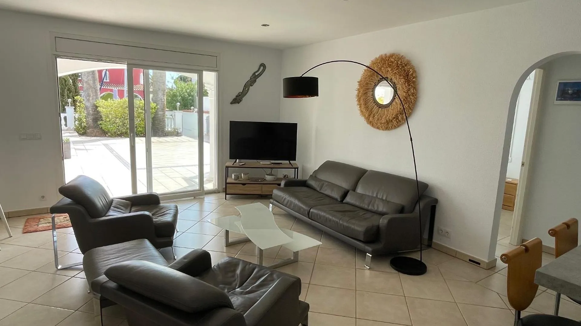 Cap Ras Villa Empuriabrava 0*,  Spain